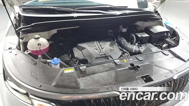 Kia Canival Carnival 4 поколение Бензин 9 мест Noblesse — Фото автомобиля 6