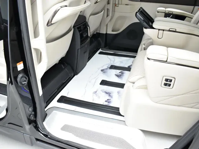 Toyota Alphard — Фото автомобиля 26