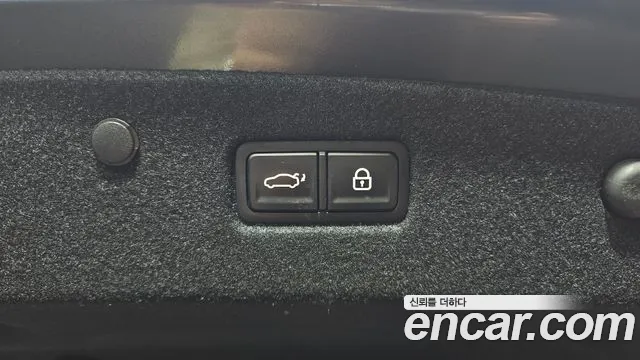 Kia K8 K8 Hybrid — Фото автомобиля 20