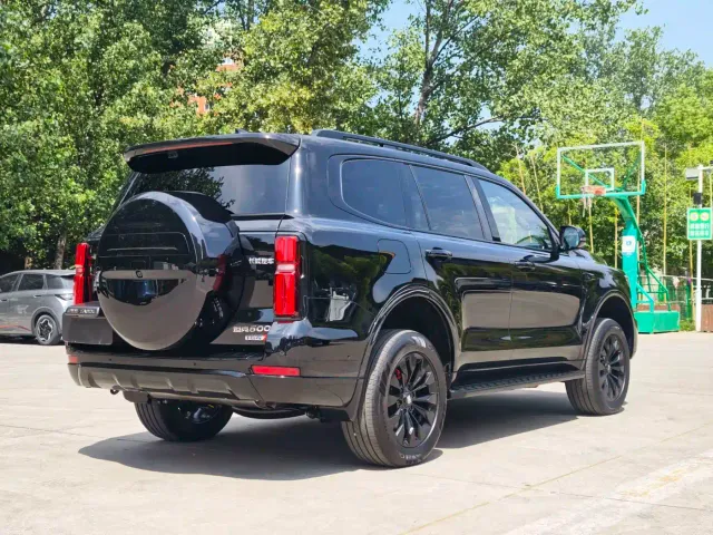 Tank 500 EV — Фото автомобиля 4