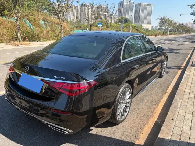 Mercedes-Benz S-Class — Фото автомобиля 5
