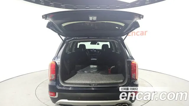 Hyundai Palisade Palisade Дизель 2.2 2WD — Фото автомобиля 20