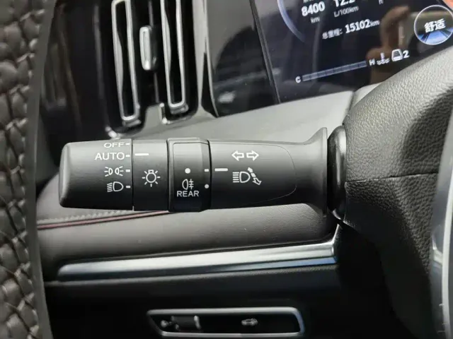 GAC Trumpchi M8 — Фото автомобиля 21