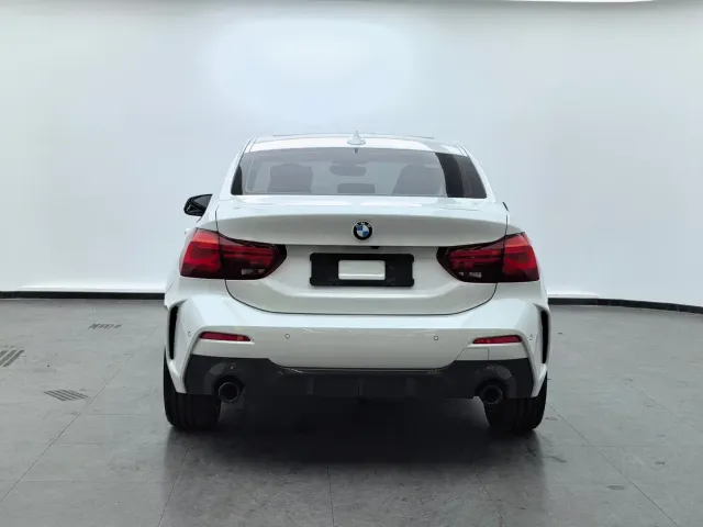 BMW 1 Series — Фото автомобиля 5