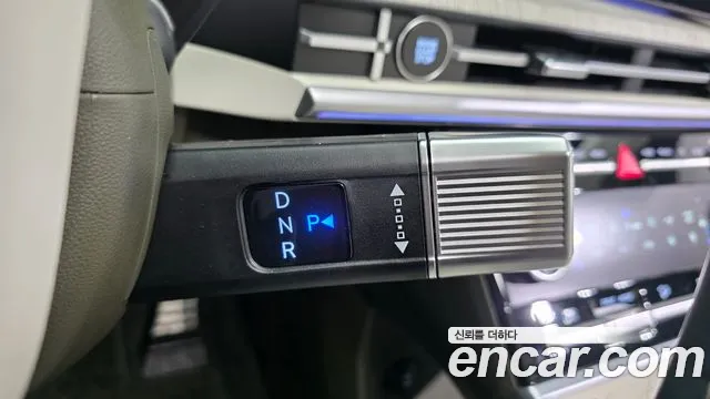 Hyundai Santafe — Фото автомобиля 7