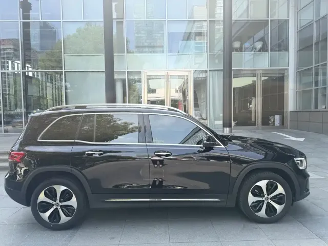 Mercedes-Benz GLB-Class — Фото автомобиля 6