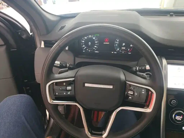 Land Rover Discovery Sport — Фото автомобиля 10
