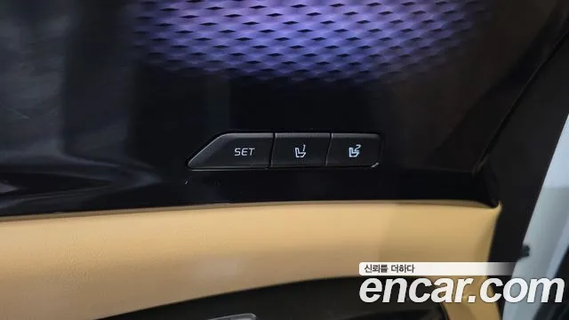 Kia Canival Carnival 4 поколение Дизель 9 мест Signature — Фото автомобиля 10
