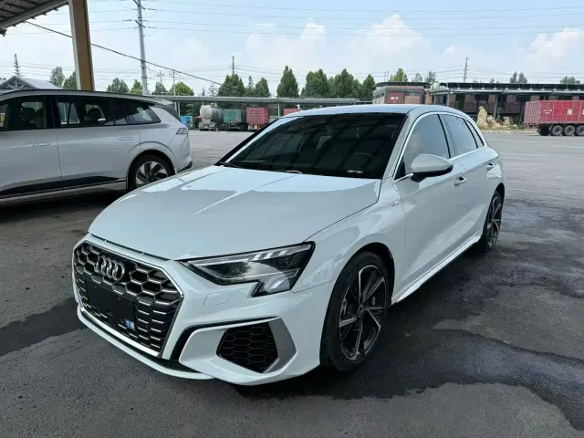 Фотография автомобиля — Audi A3