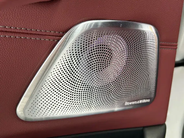 BMW 5 Series — Фото автомобиля 22