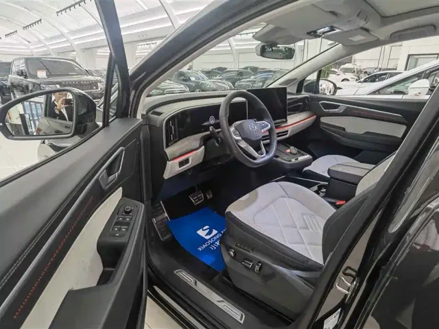 Volkswagen Talagon — Фото автомобиля 6