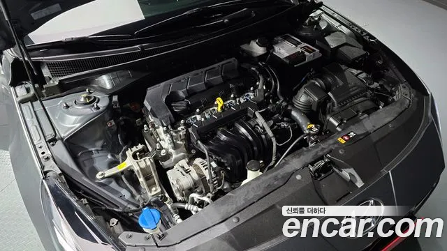 Hyundai AVANTE Avante (CN7) — Фото автомобиля 6