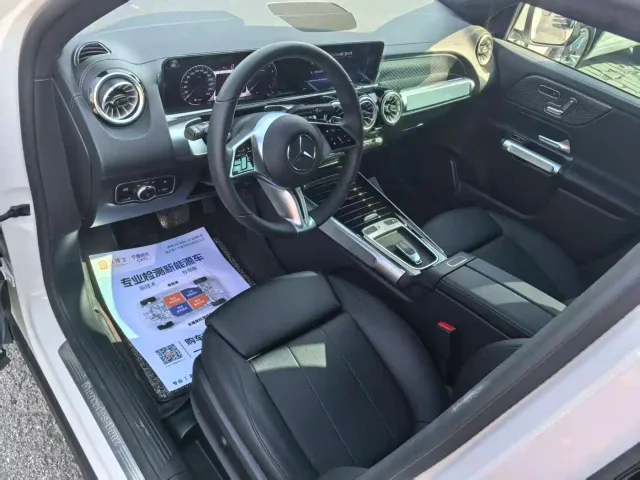Mercedes-Benz GLB-Class — Фото автомобиля 4