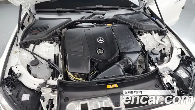 Mercedes-Benz E-Class — Фото автомобиля 6