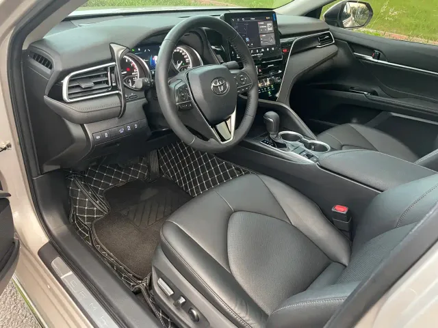Toyota Camry — Фото автомобиля 7