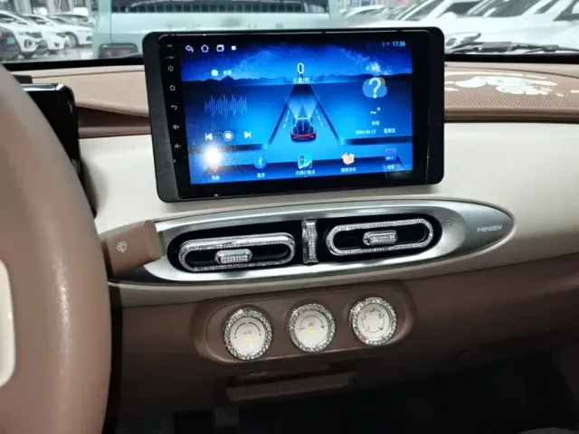 Wuling Hongguang Mini EV — Фото автомобиля 12