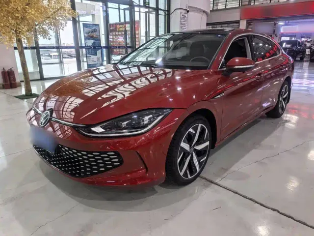 Фотография автомобиля — Volkswagen Lamando