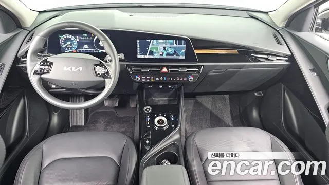 Kia Niro New — Фото автомобиля 10