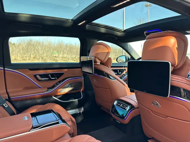 Mercedes-Benz Maybach S-Class — Фото автомобиля 15