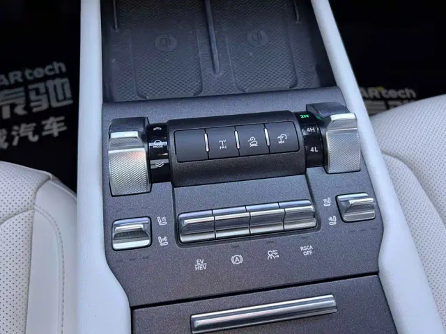 Tank 300 — Фото автомобиля 25