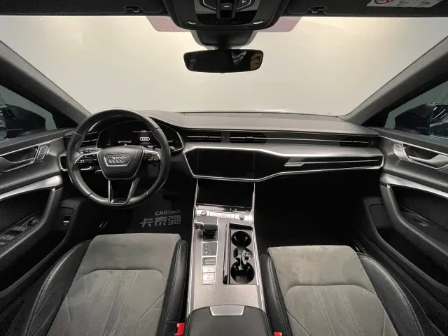 Audi Audi A6L 2024 45 TFSI Premium Dynamic — Фото автомобиля 24