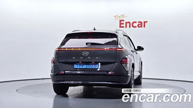 Hyundai Kona — Фото автомобиля 4