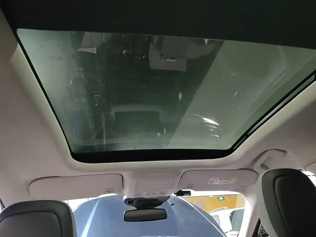 Ford Escape — Фото автомобиля 17