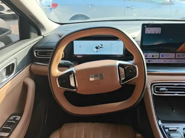 Geely Galaxy Stellar 6 — Фото автомобиля 10