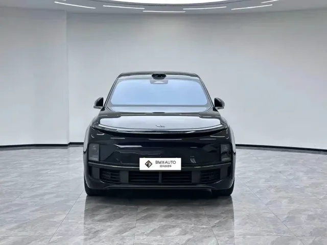 Li Auto L7 — Фото автомобиля 5