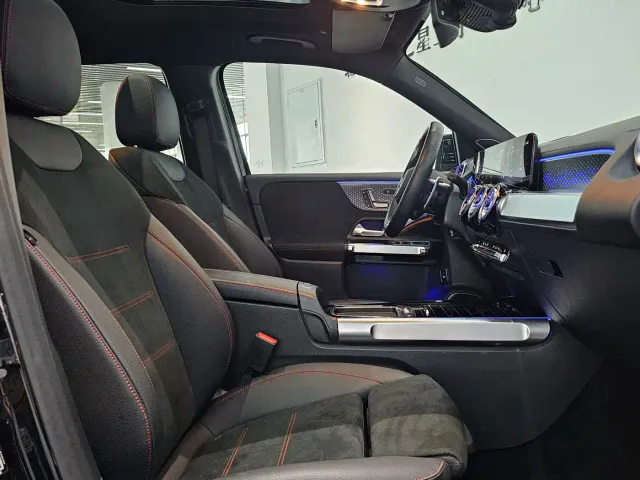 Mercedes-Benz GLB AMG — Фото автомобиля 13