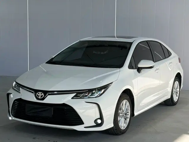 Toyota Corolla — Фото автомобиля 2