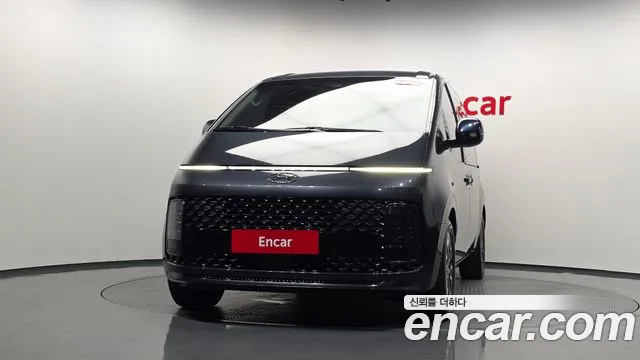 Hyundai Staria — Фото автомобиля 2
