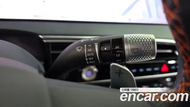 Genesis GV70 2.5T Бензин AWD — Фото автомобиля 26