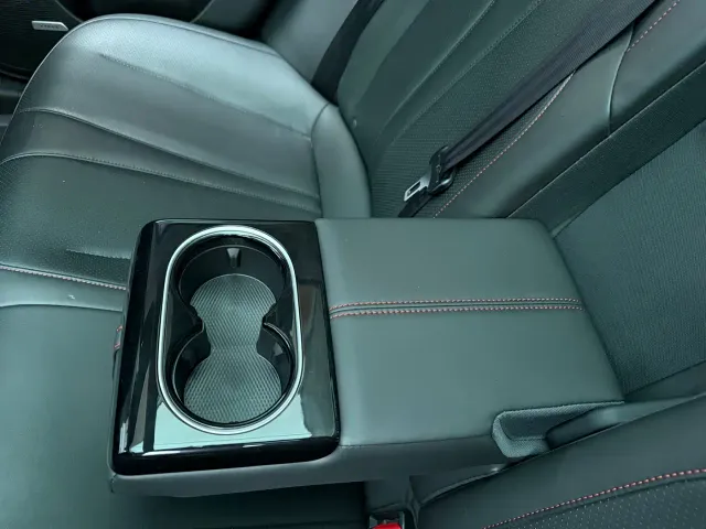 Xpeng P7 — Фото автомобиля 14