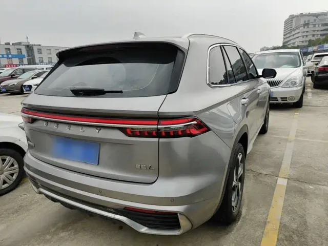 Geely Xingyue L — Фото автомобиля 6