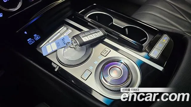 Genesis G80 Бензин 3.5 турбо AWD — Фото автомобиля 9