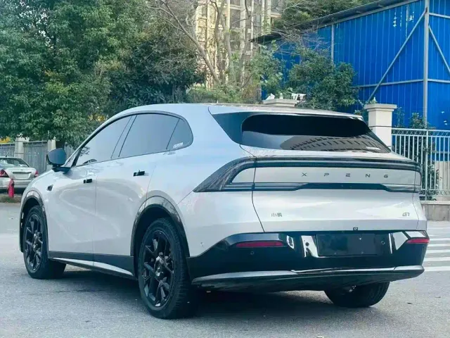 Xpeng G7 — Фото автомобиля 14