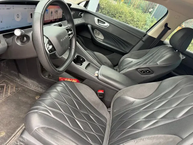 Roewe D7 — Фото автомобиля 7