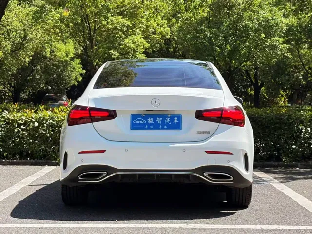 Mercedes-Benz A-Class — Фото автомобиля 6