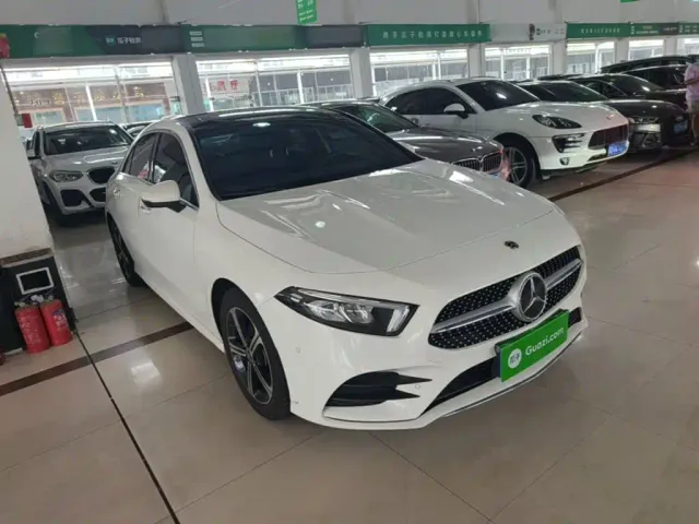 Mercedes-Benz A-Class — Фото автомобиля 3