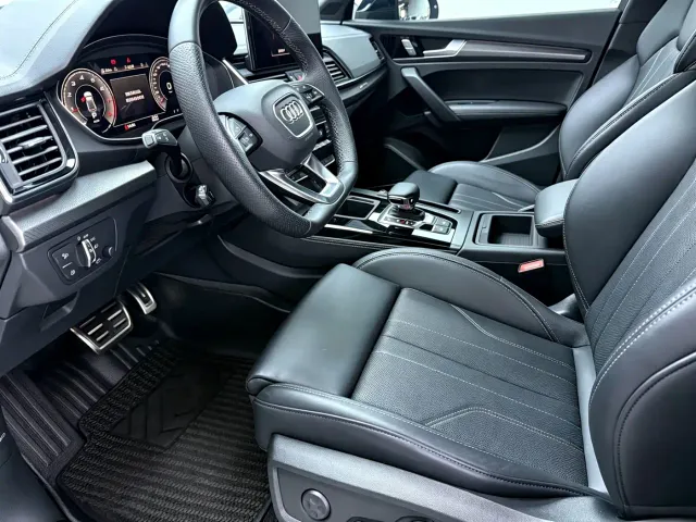 Audi Q5L — Фото автомобиля 6