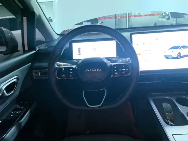 GAC Aion Y — Фото автомобиля 10