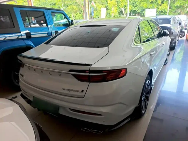 Geely Xingrui — Фото автомобиля 6