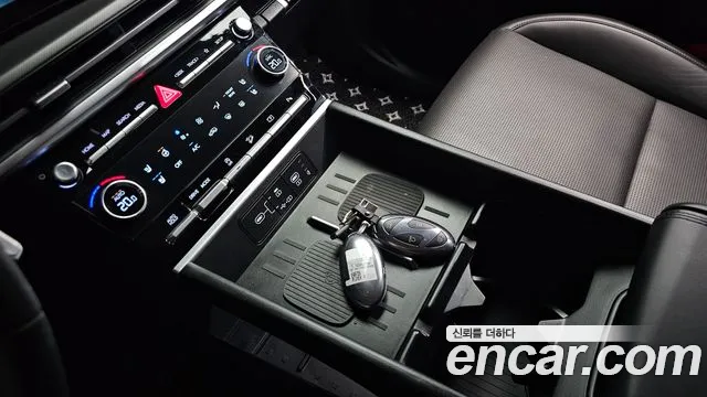 Hyundai Santa Fe MX5 — Фото автомобиля 22
