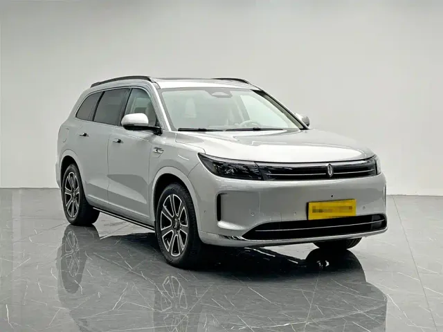 Aito M7 — Фото автомобиля 8