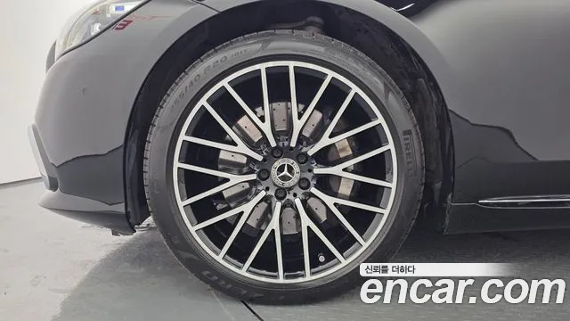 Mercedes-Benz S-Class — Фото автомобиля 5