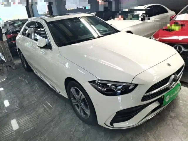 Mercedes-Benz C-Class — Фото автомобиля 3