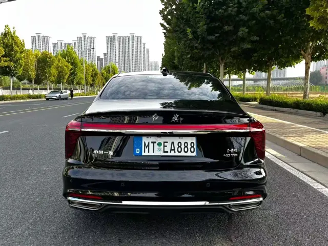 Hongqi H5 — Фото автомобиля 8