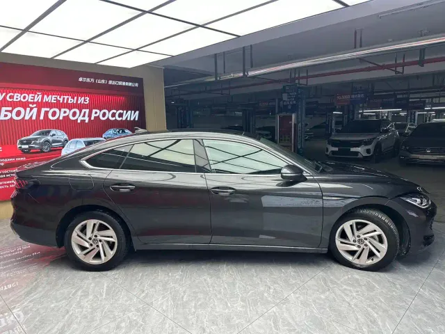 Volkswagen Lamando — Фото автомобиля 4