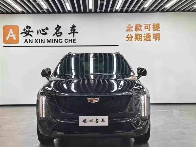 Cadillac XT5 — Фото автомобиля 2